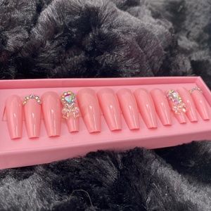 24 pc. Nail Set-Pretty in Pink